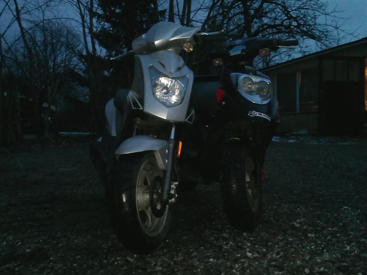 Kymco Agility 50 billede 9