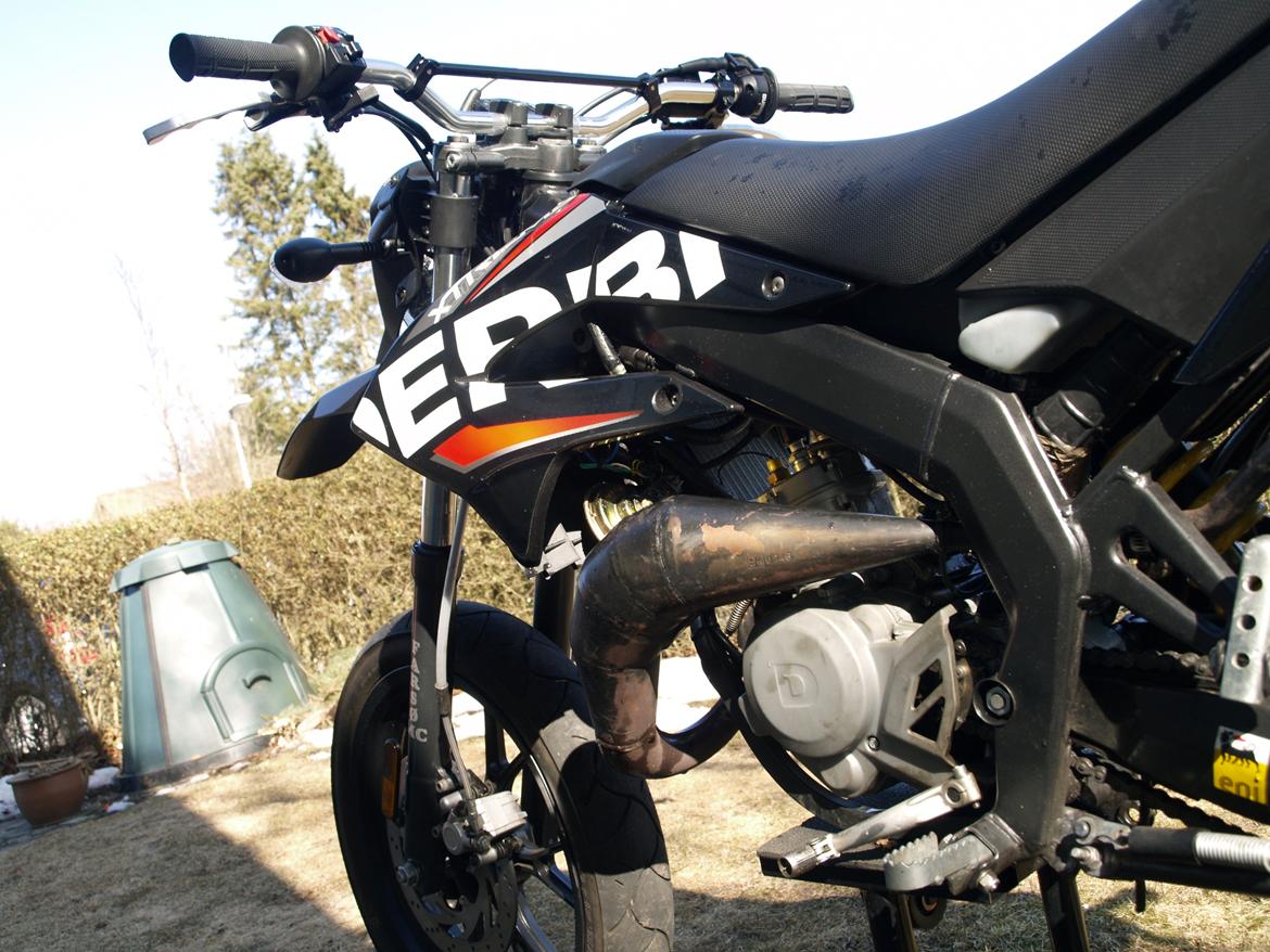 Derbi senda DRD X-TREME SM 50. 2011 billede 16