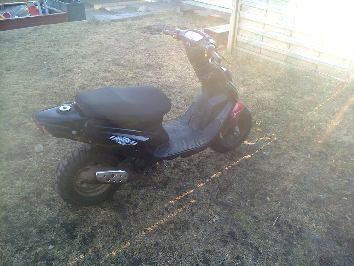 PGO Hot 50 sandslot - sådanner ser den ud som den står nu billede 7