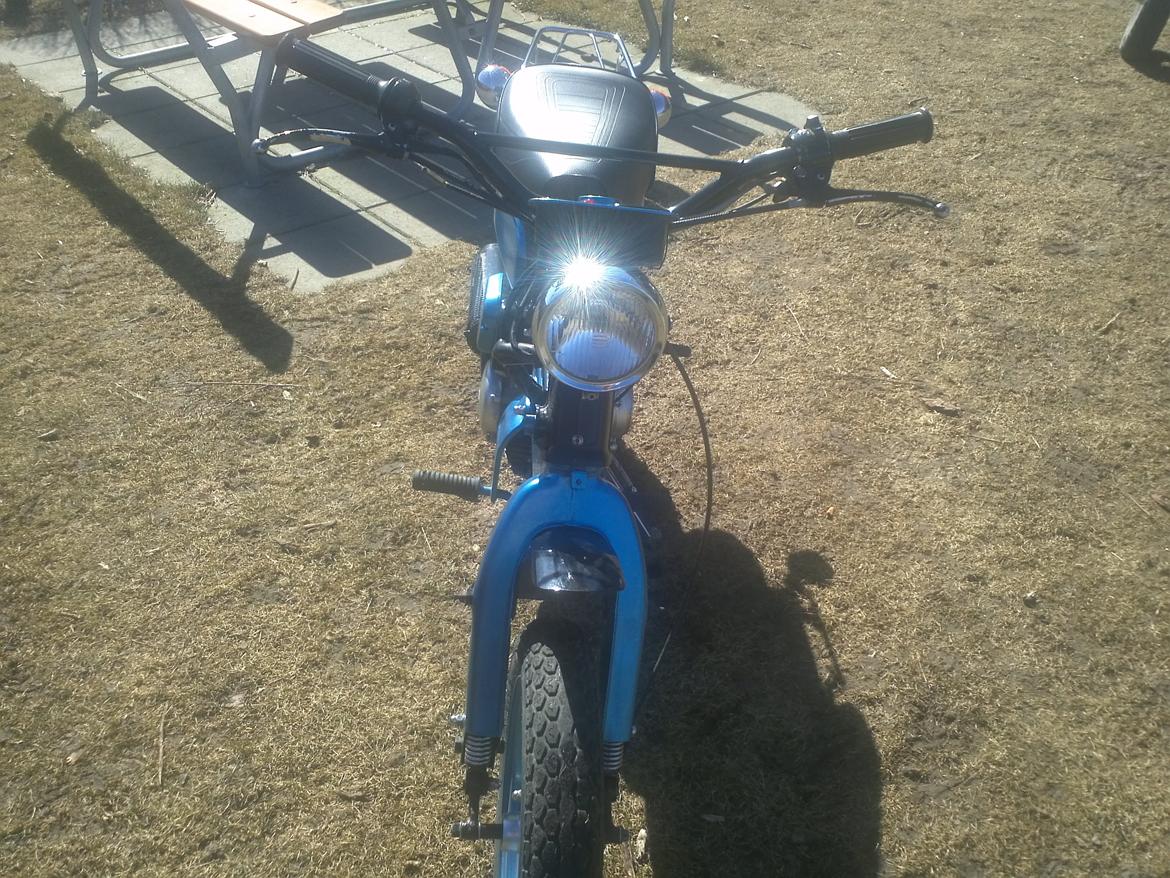 Suzuki FZ50 billede 4