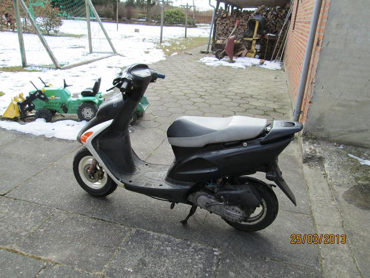 {{currentPhoto.altText}} billede {{currentPhoto.number}}