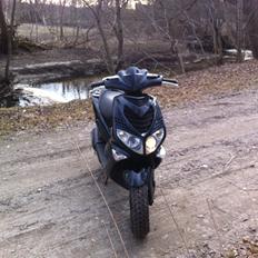 Peugeot Speedfight 2