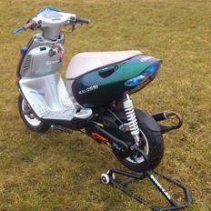 Aprilia Sonic MHR Replica LC