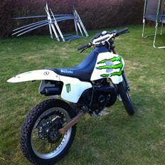 Suzuki RMX Monster Energy