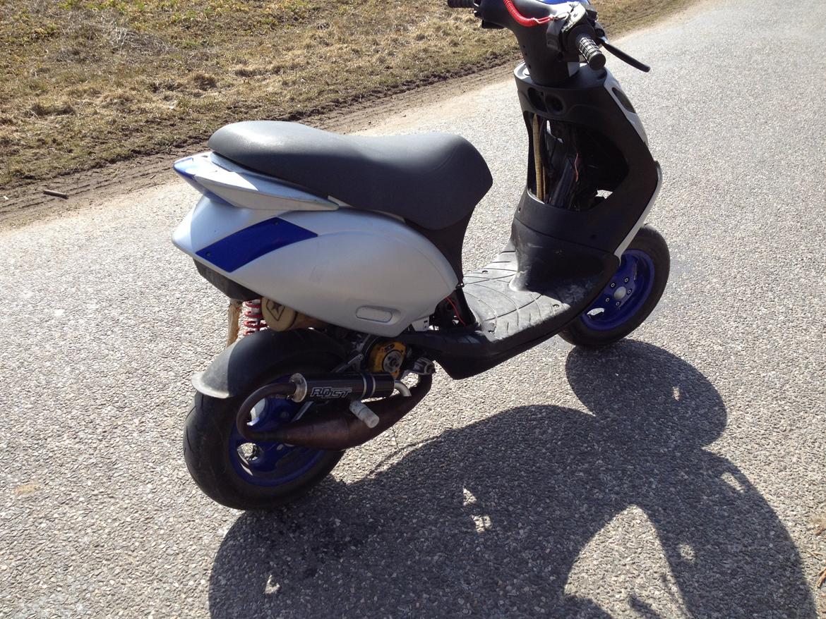 Piaggio new zip sp billede 2