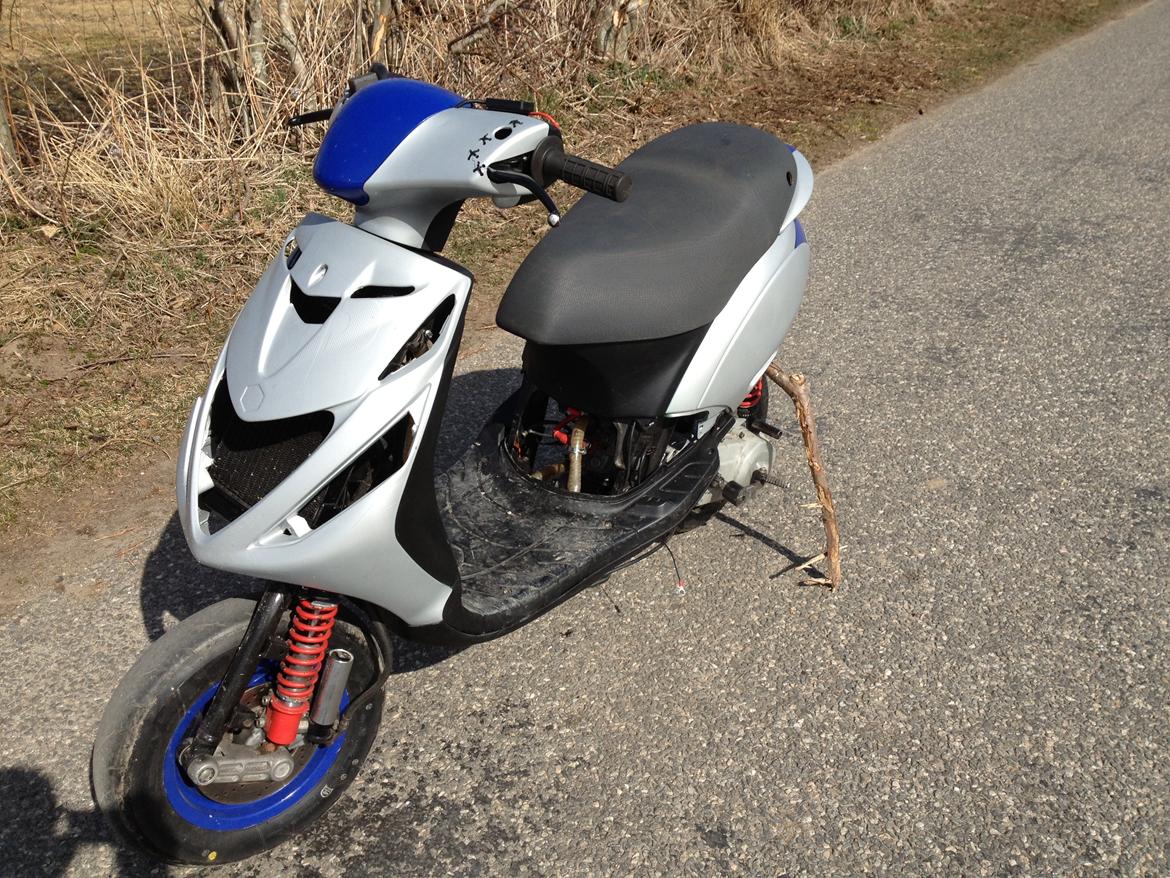 Piaggio new zip sp billede 4