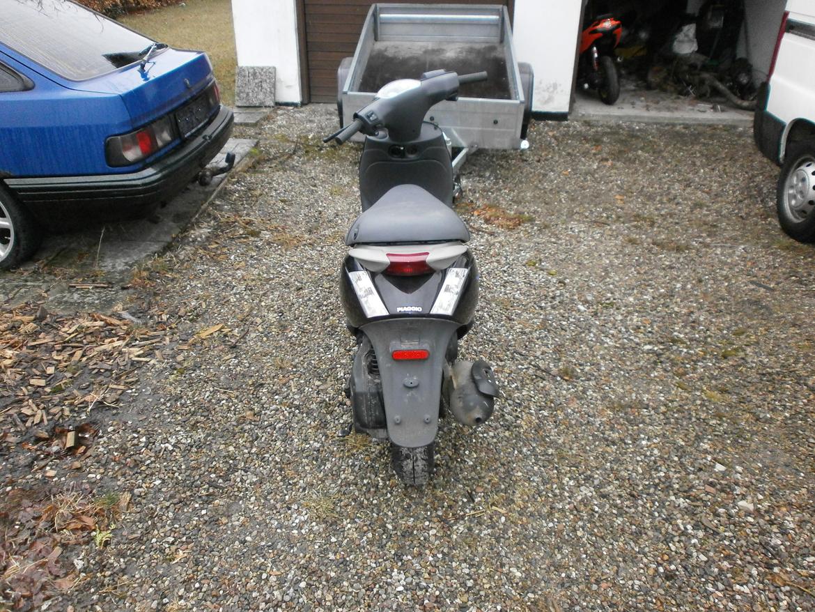 Piaggio new zip 4t billede 2