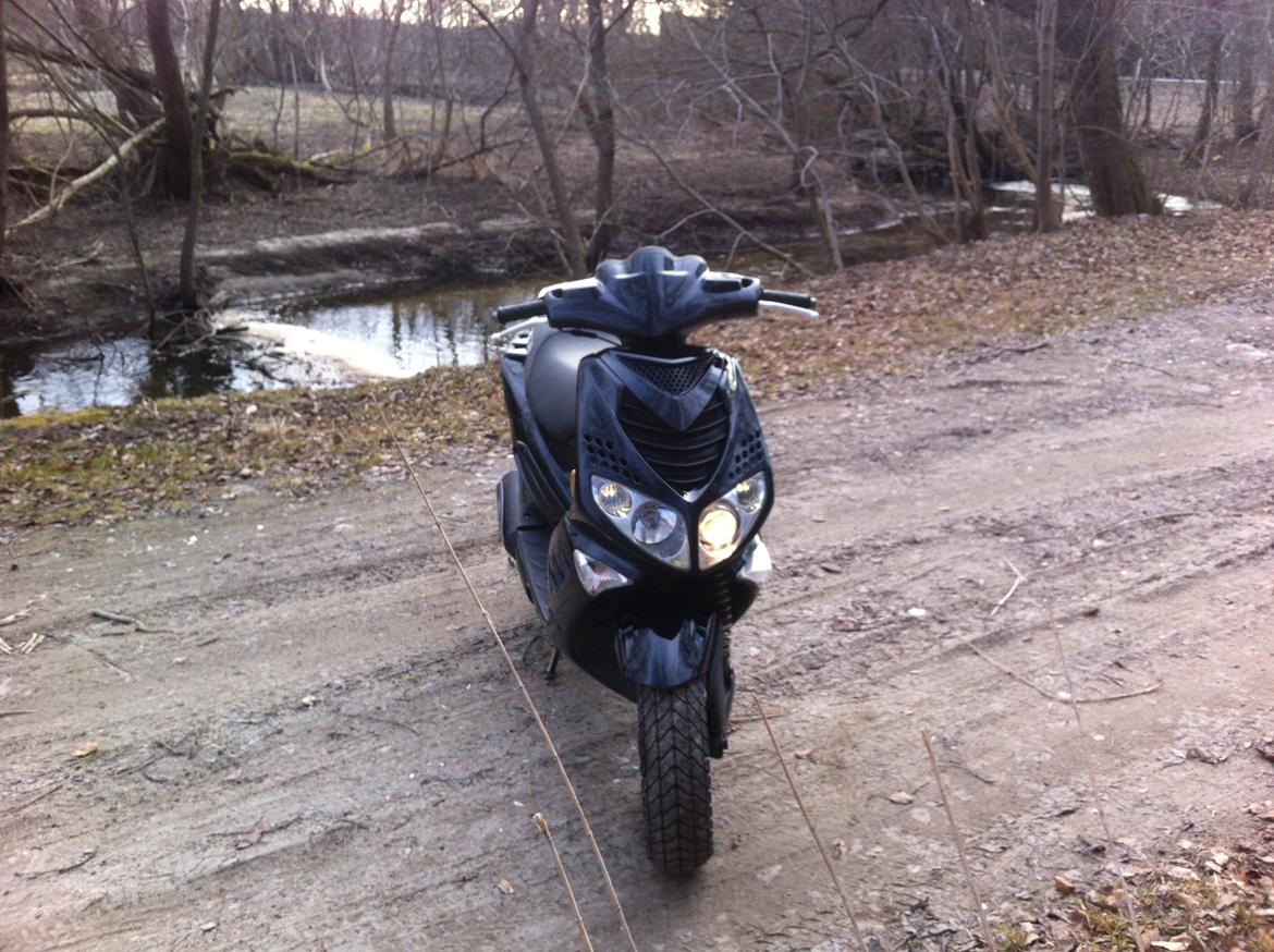 Peugeot Speedfight 2 billede 1