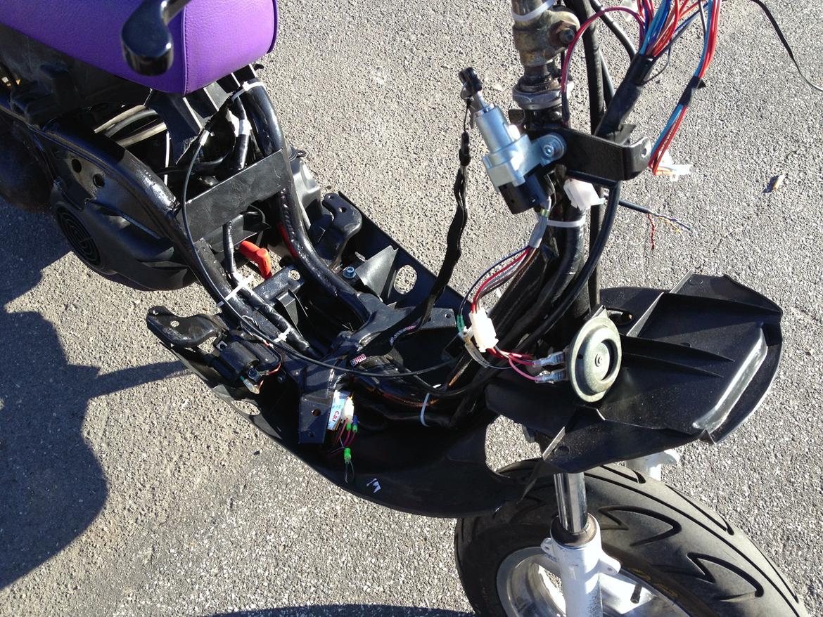 Yamaha Jog FS billede 8