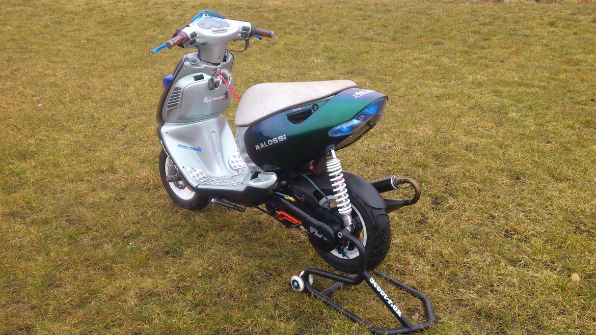 Aprilia Sonic MHR Replica LC billede 2