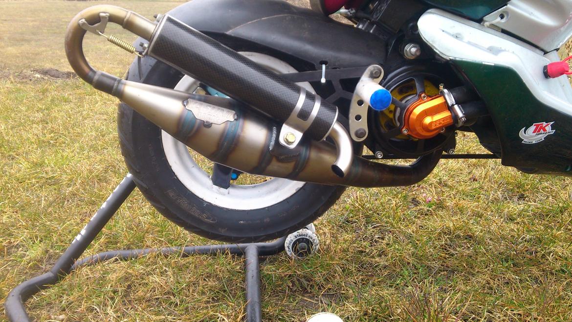 Aprilia Sonic MHR Replica LC billede 5