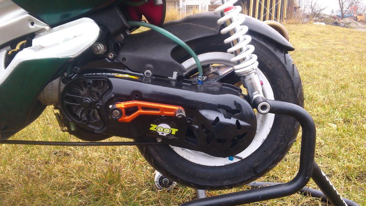 Aprilia Sonic MHR Replica LC billede 6