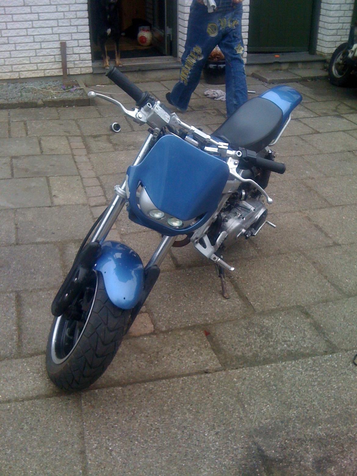 Suzuki street magic billede 5