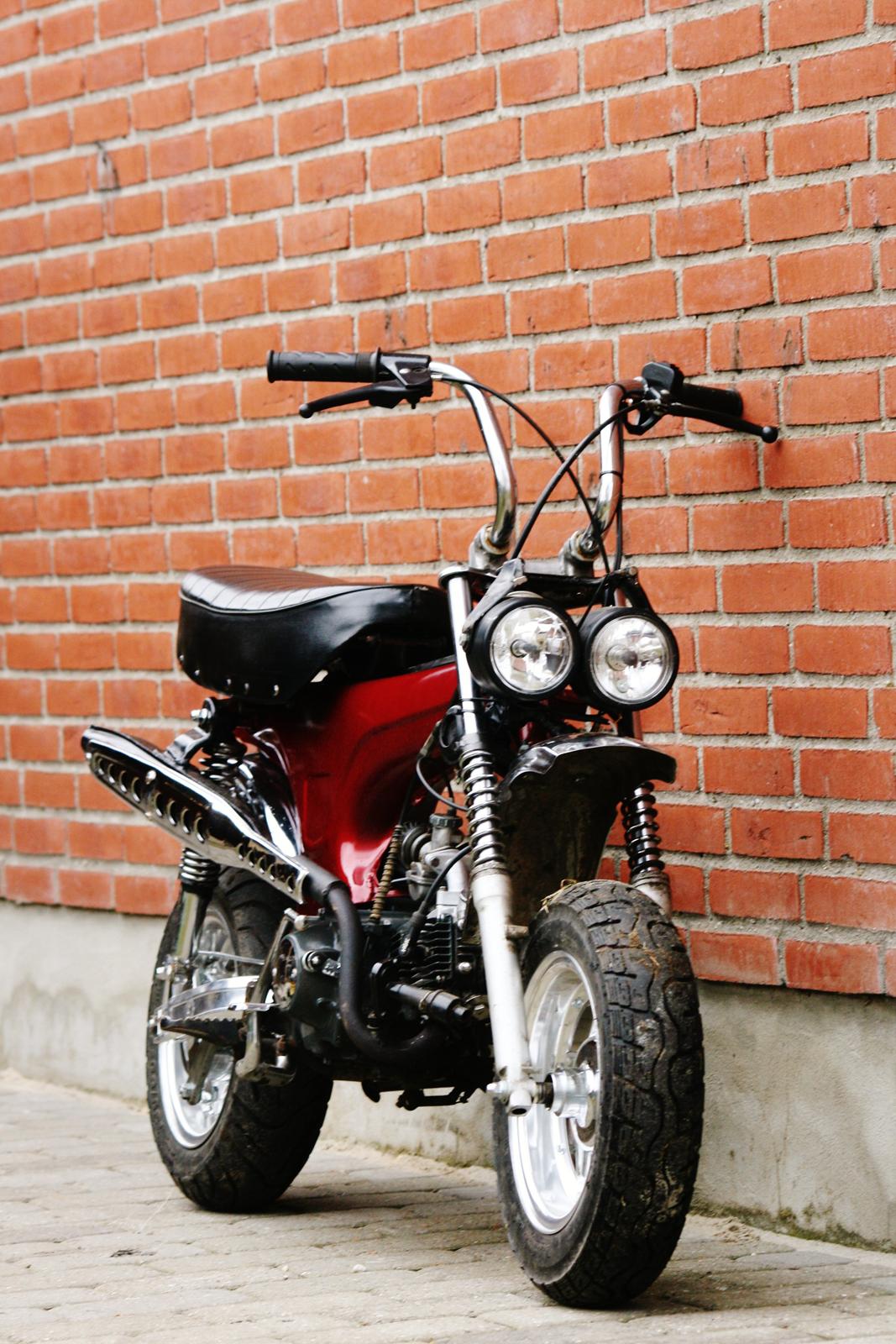 Honda ST 70 Dax Lowrider billede 16