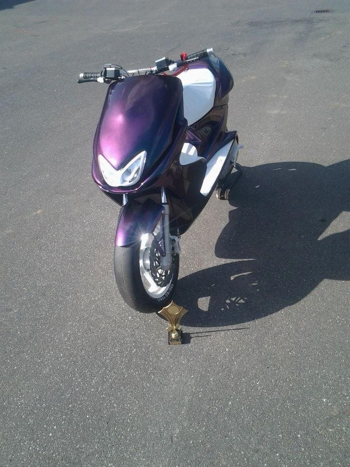 Yamaha Aerox (LC) - 1 plads til flottets scooter Brønderslev. billede 4