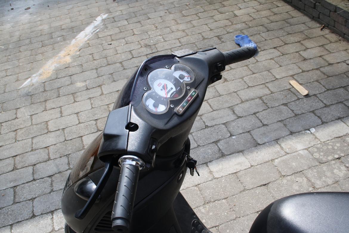 Aprilia Sonic evo AC billede 8