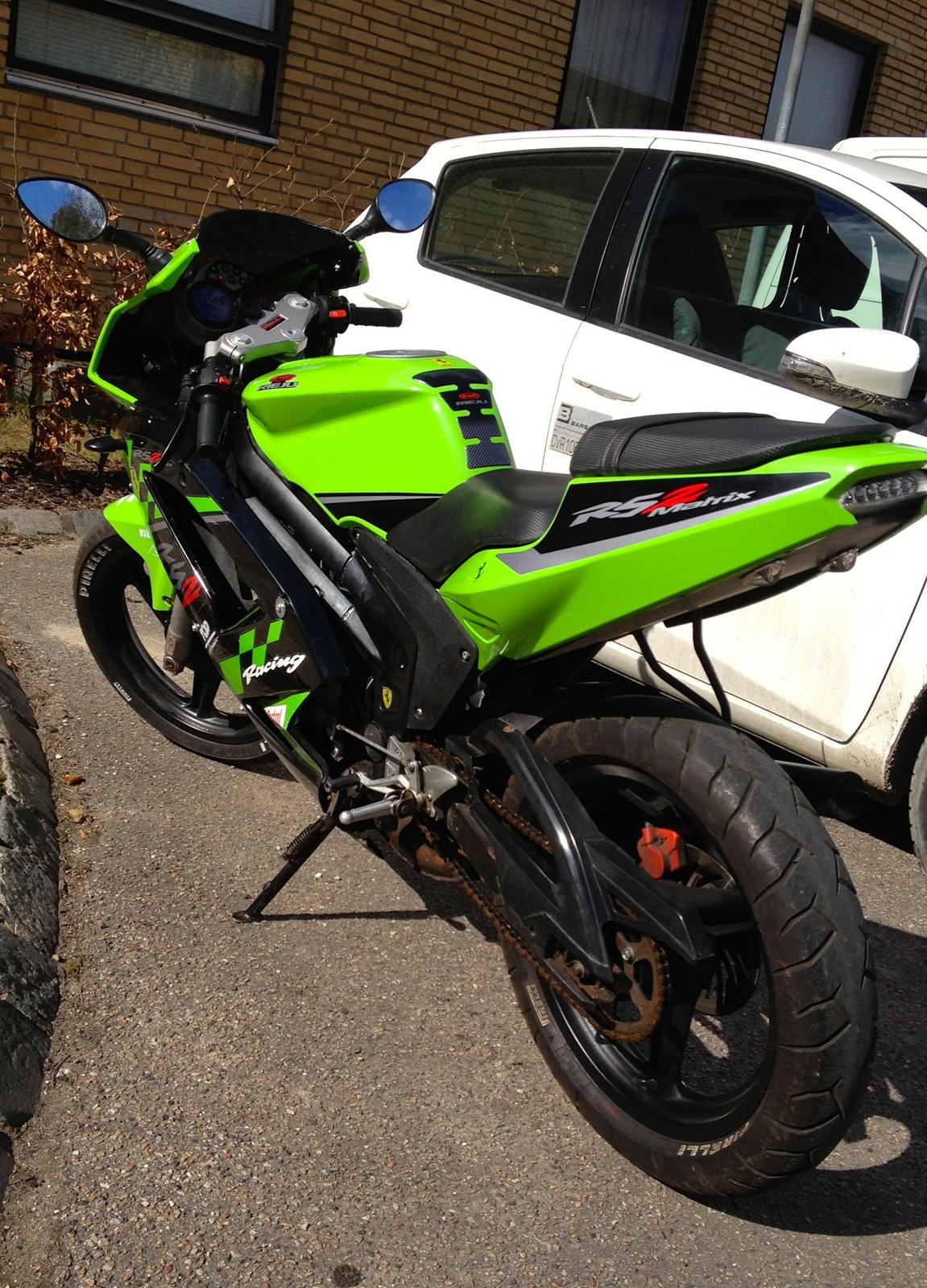 Rieju RS2 Matrix - arbejder på at få ny kæde på!  billede 9