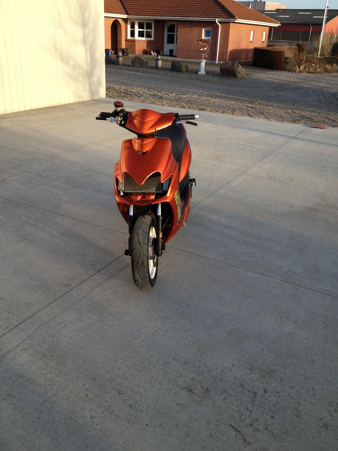 Yamaha jog r billede 3