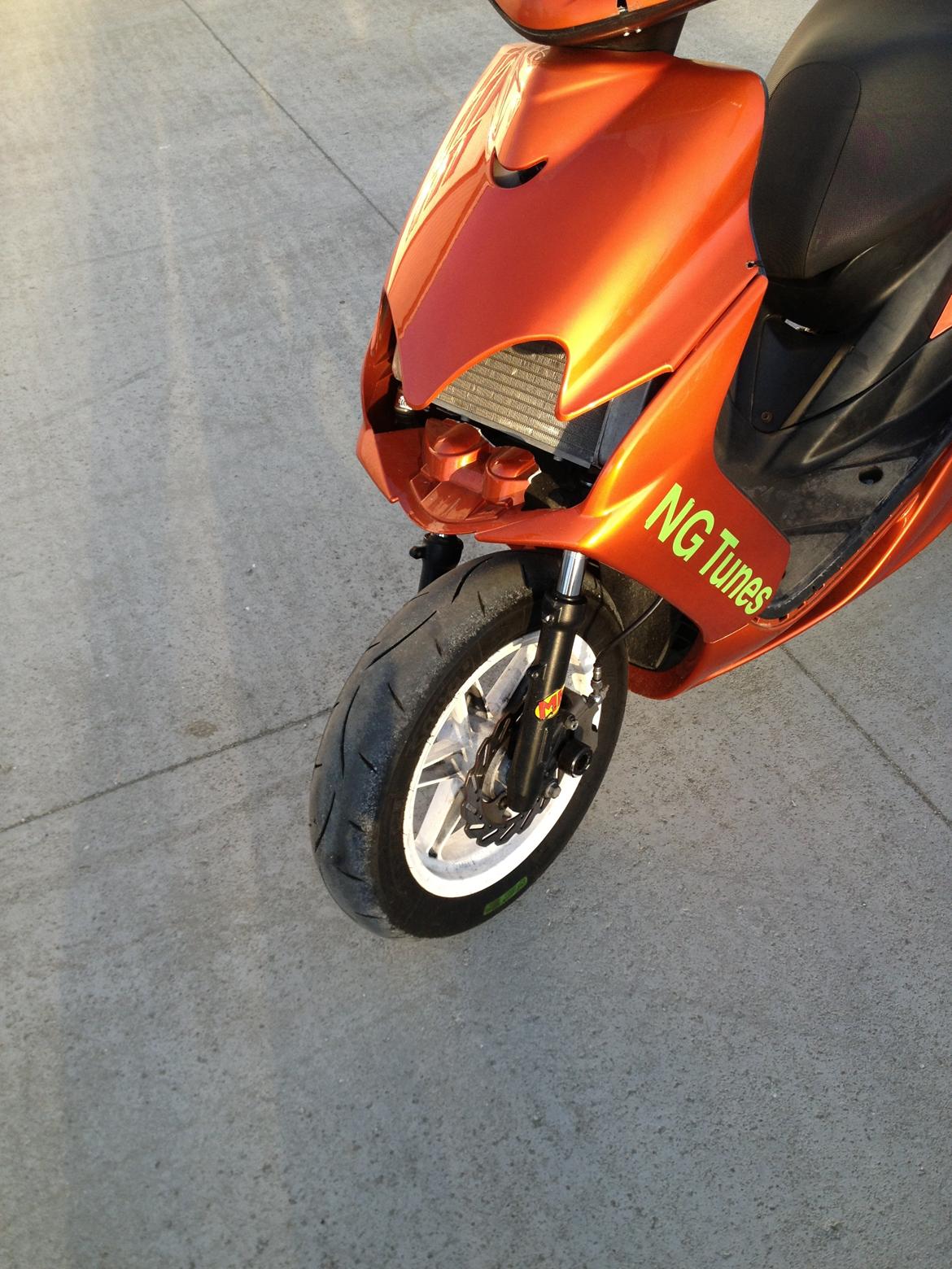 Yamaha jog r billede 4