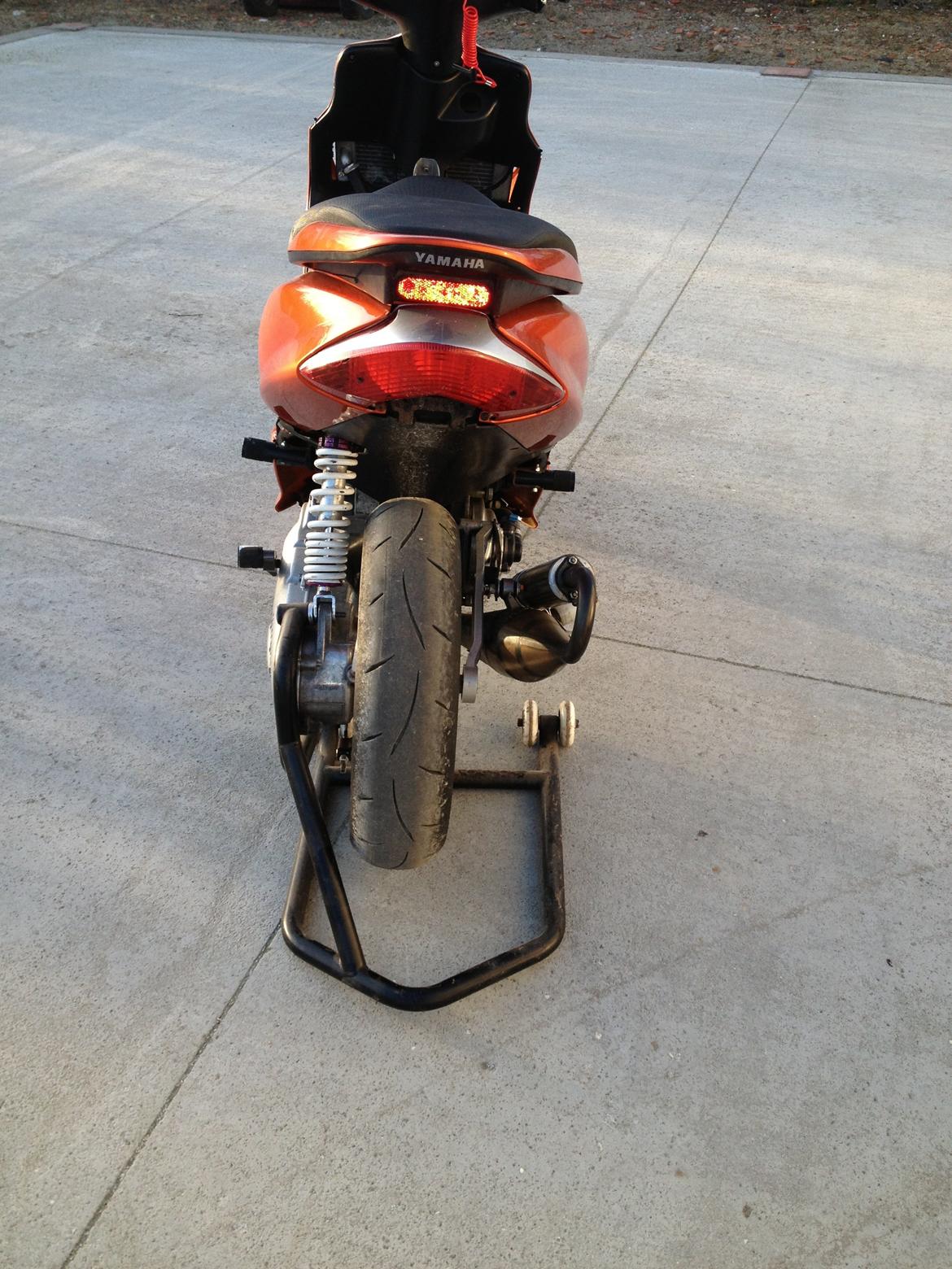 Yamaha jog r billede 9