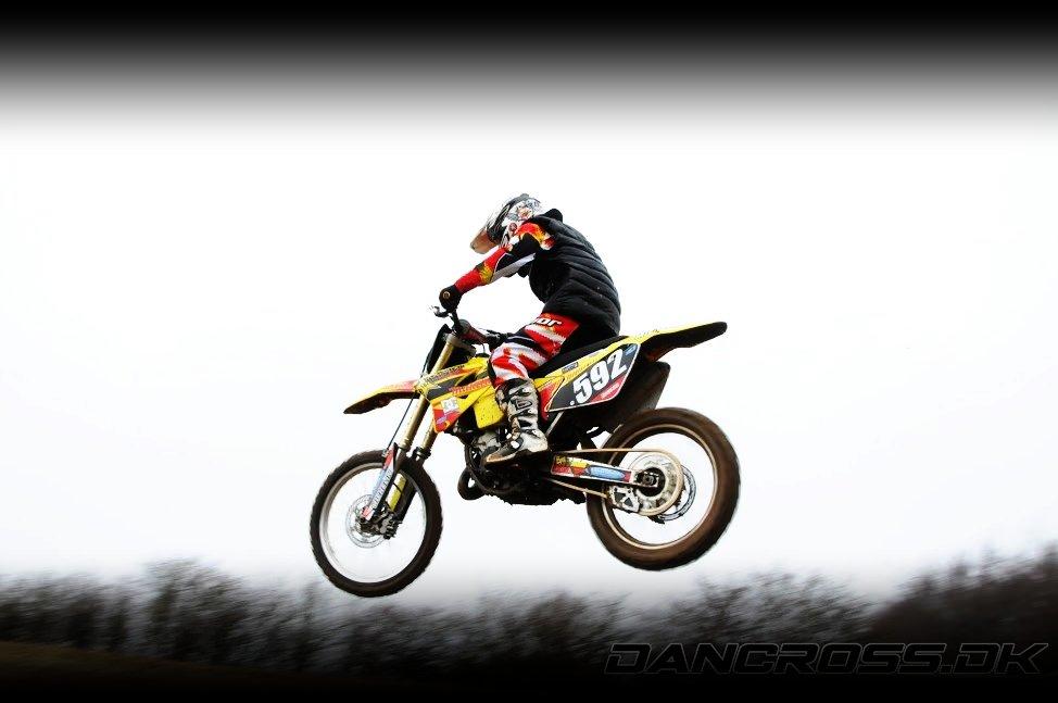 Suzuki Rm 125 RT - Til løb i Honda park billede 2