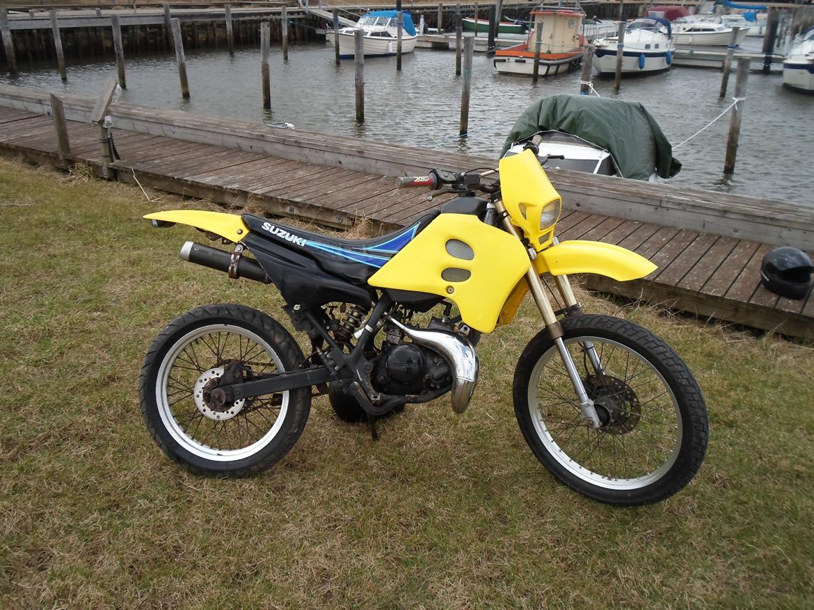 Suzuki rmx billede 4