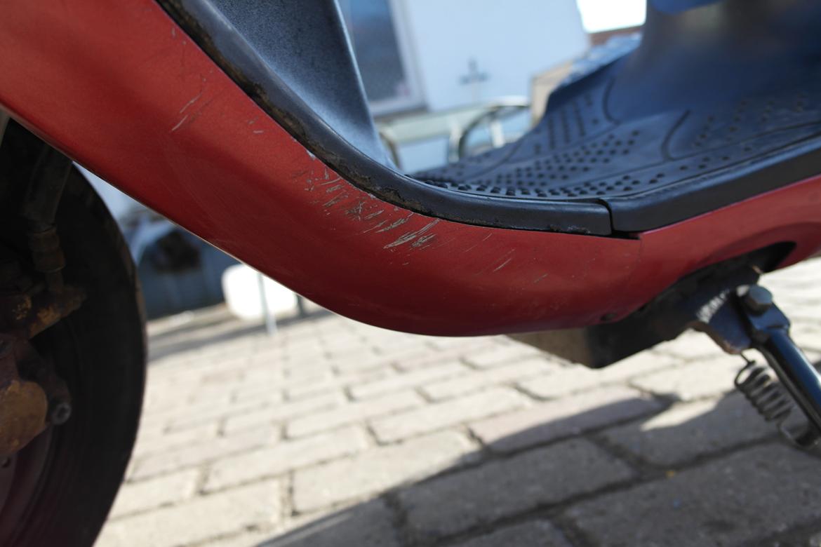 PGO Galaxy "Galaxen" - Efter min kammerats lille styrt på den.. billede 16