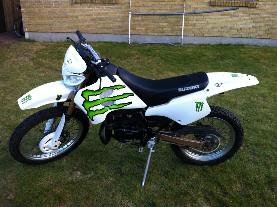 Suzuki RMX Monster Energy billede 1