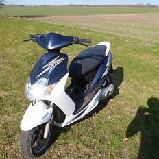 Yamaha Jog R - BYTTES