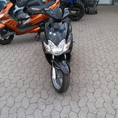 Yamaha Jog R - Baneracer