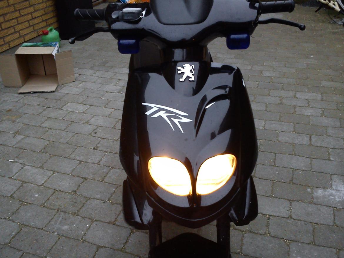 Peugeot tkr 50 billede 1