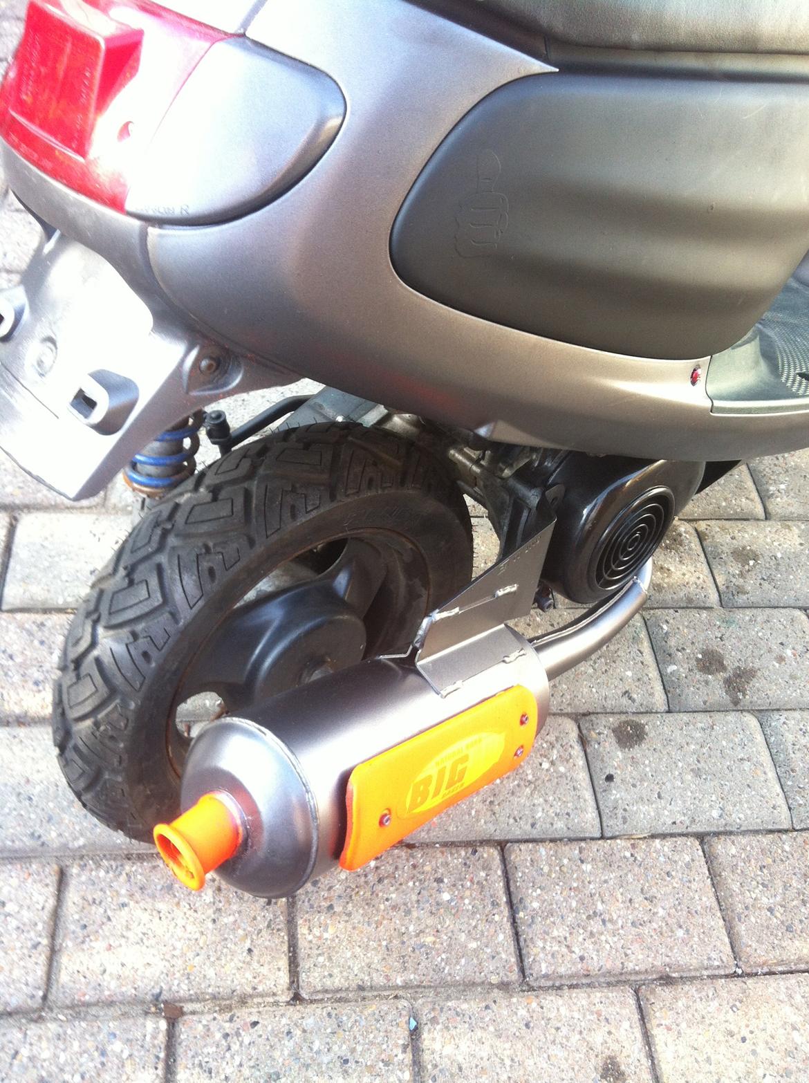 Yamaha Jog Space billede 13