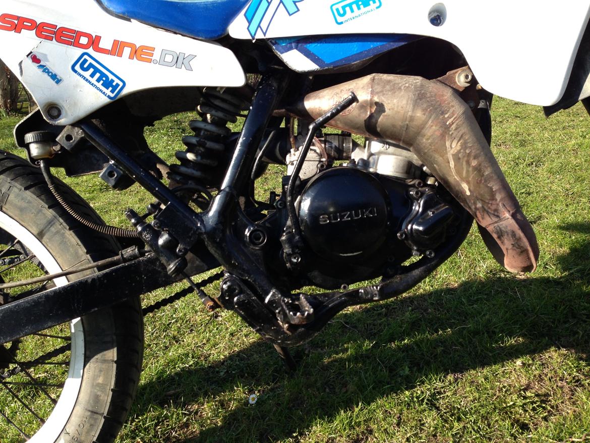 Suzuki RMX billede 5