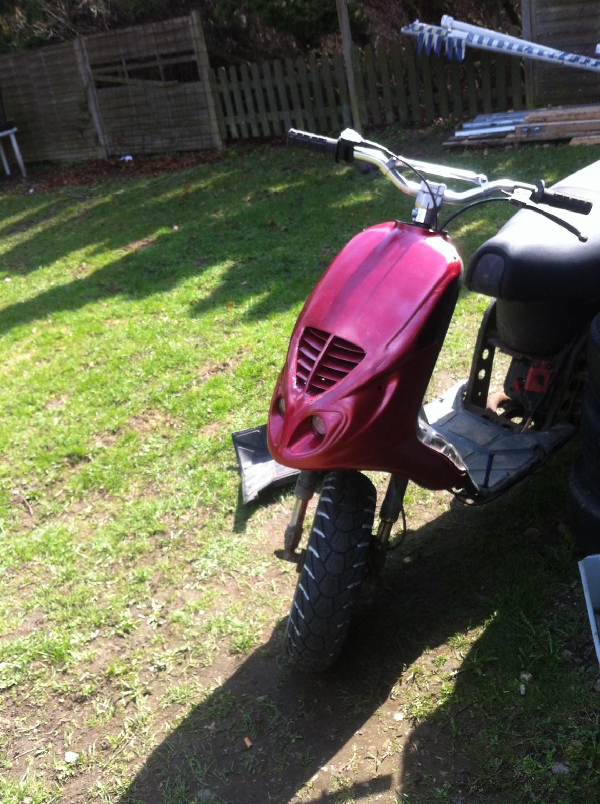 Piaggio Typhoon /NRG R.I.P :'( - Igang med at montere skjoldene  billede 2