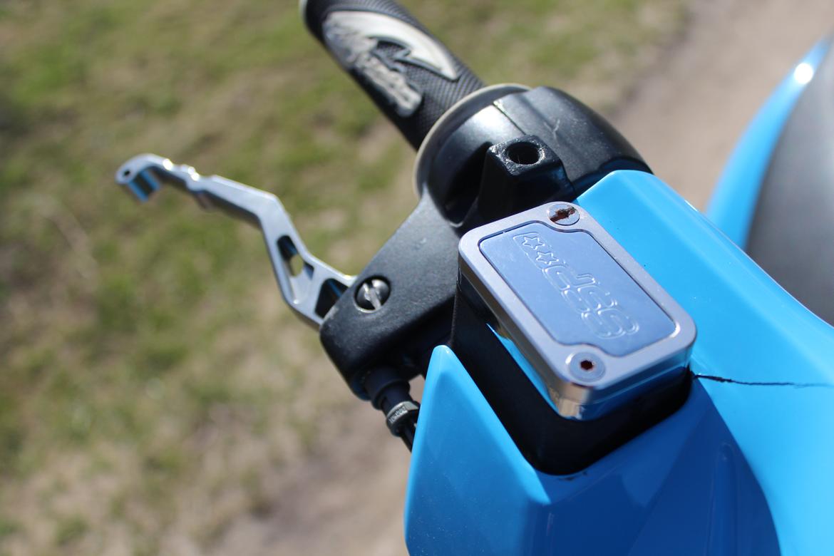 Yamaha Jog R - Stage 6 bremsevæskelåg & bremsegreb. hebo håndtag. billede 2