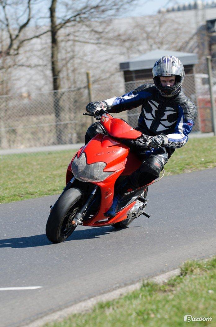 Yamaha Jog RR LC // TS T7 billede 2