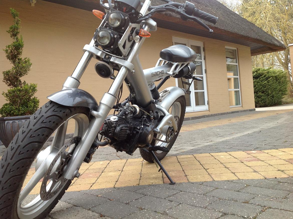 Sachs Madass billede 9