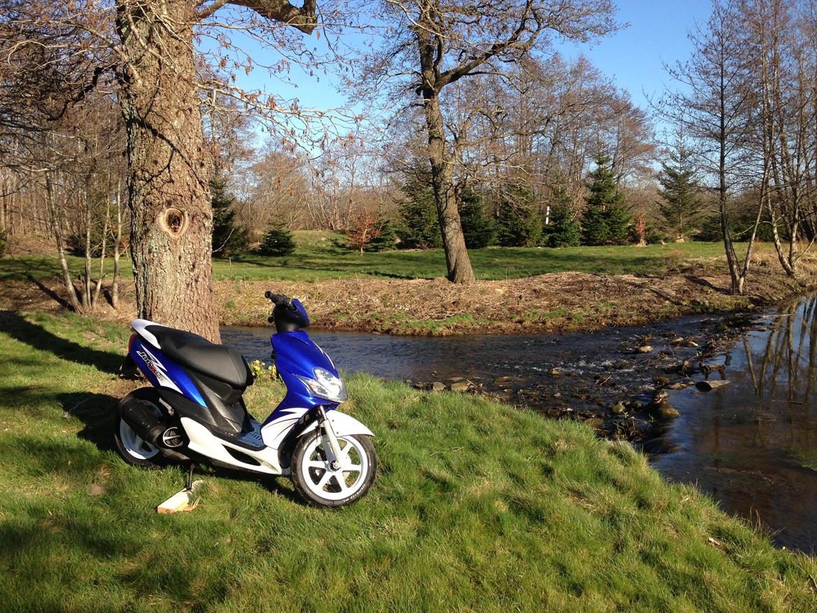 Yamaha jog r billede 1