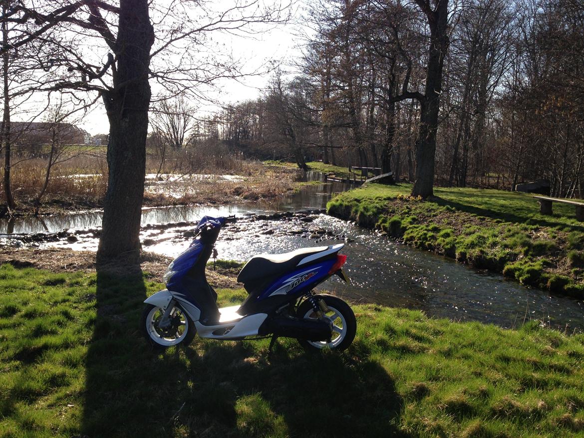 Yamaha jog r billede 7