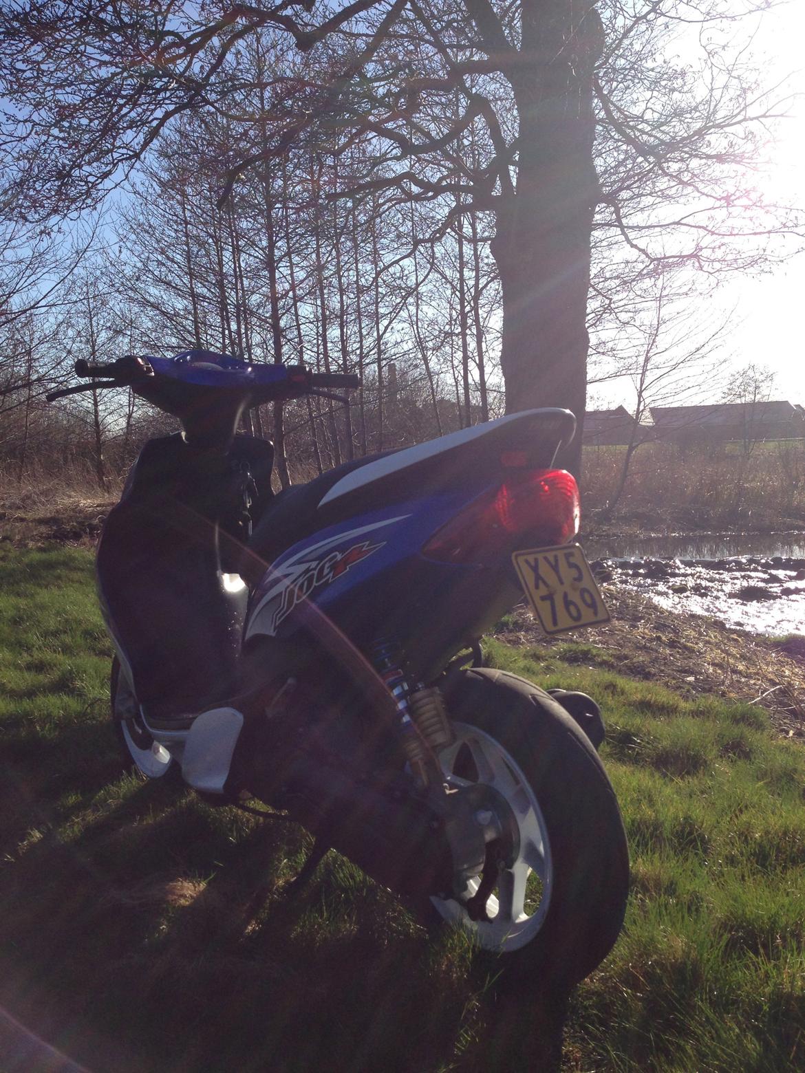 Yamaha jog r billede 8