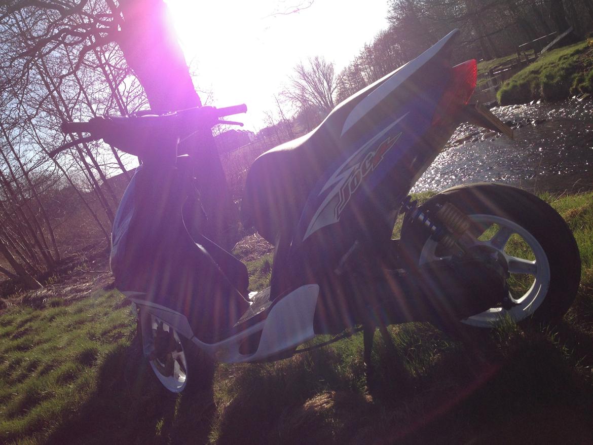 Yamaha jog r billede 10