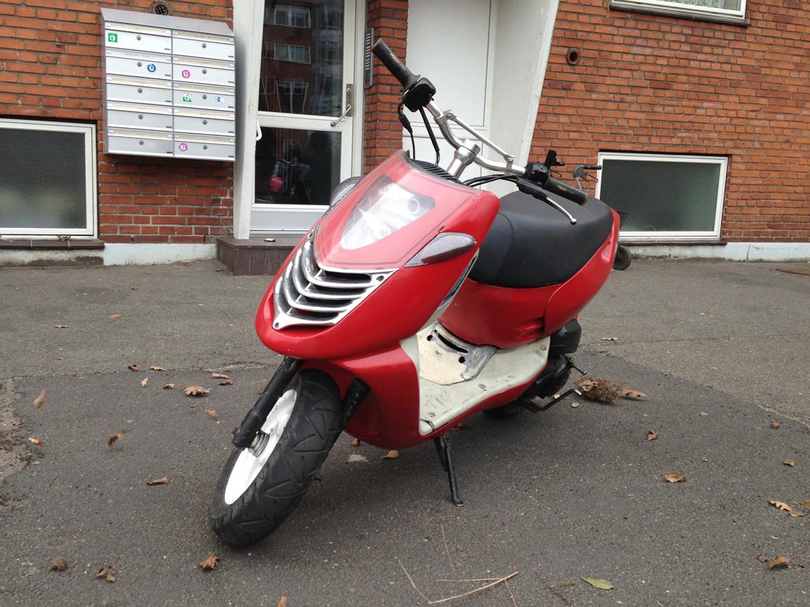 Aprilia Sonic (Projekt) "SOLGT" billede 8