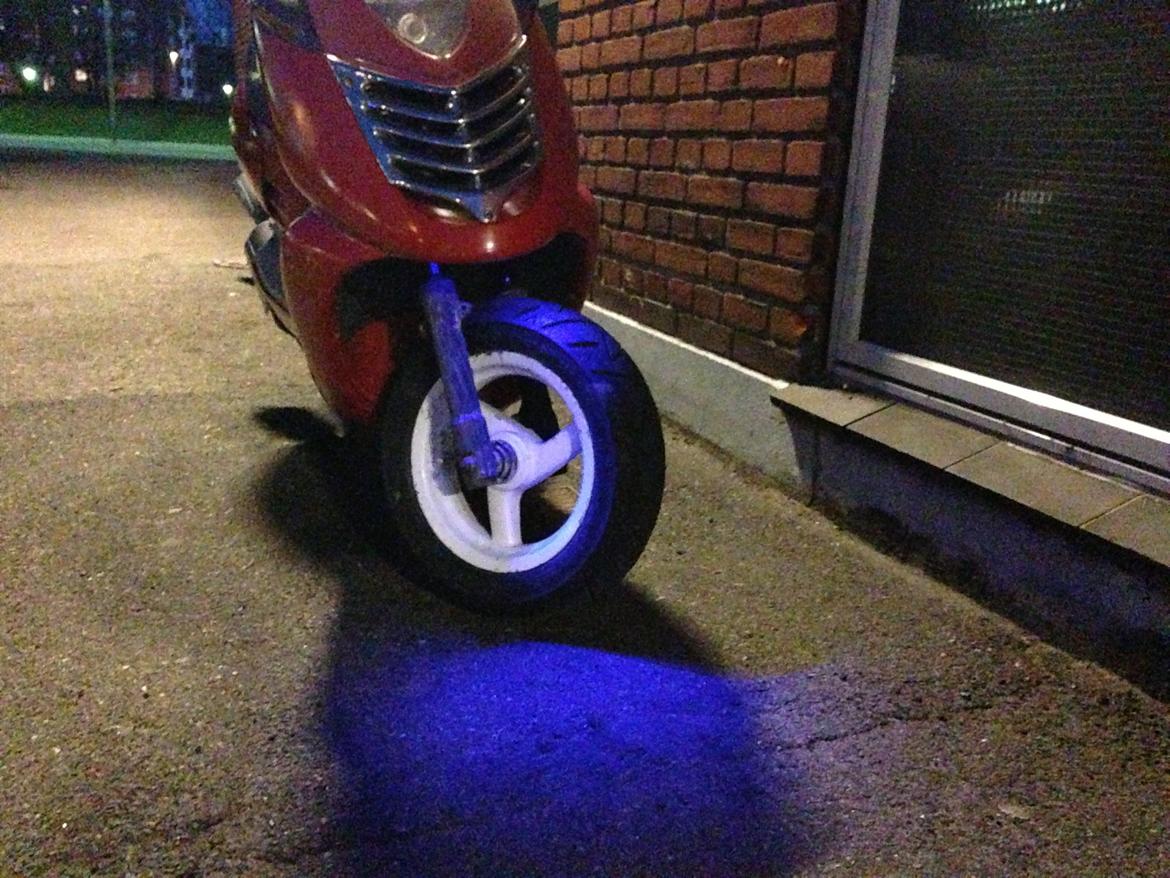 Aprilia Sonic (Projekt) "SOLGT" billede 9