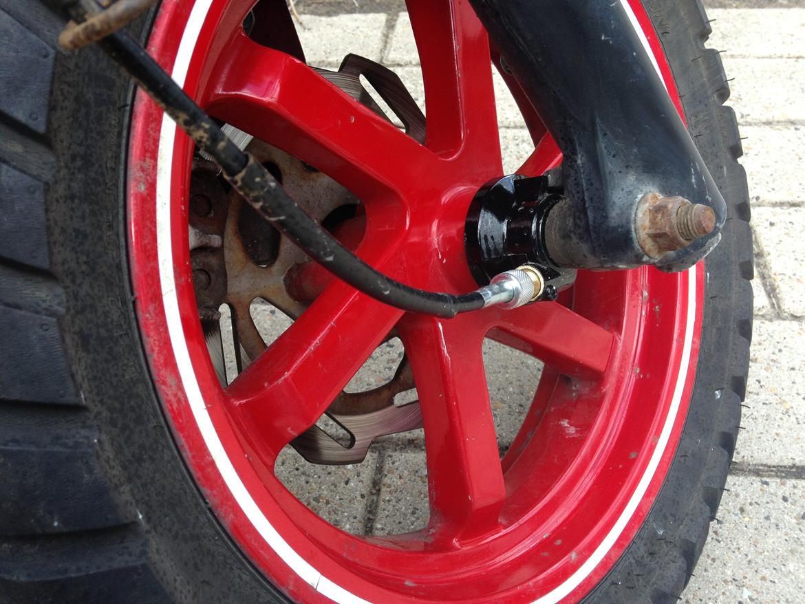 PGO Hot 50 billede 8