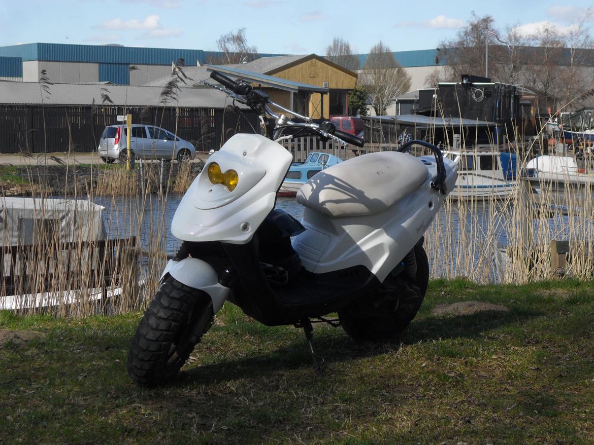 PGO HOT 50 billede 8