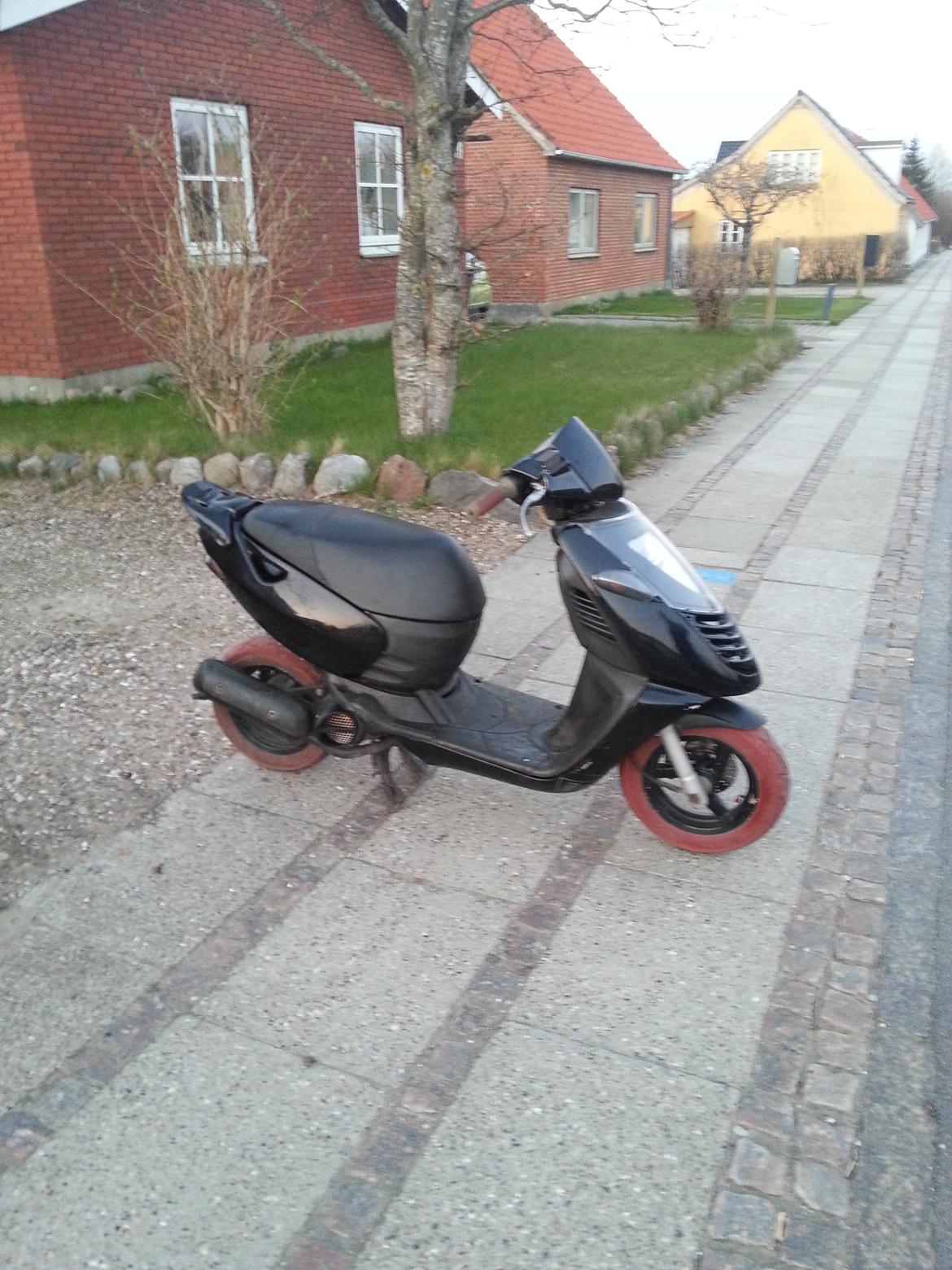 Aprilia Sonic Gp billede 3