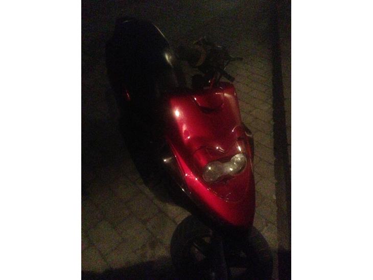 {{currentPhoto.altText}} billede {{currentPhoto.number}}