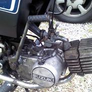 Suzuki dm50
