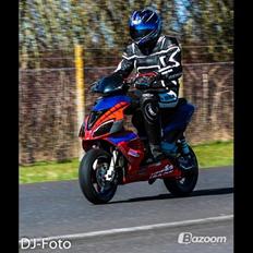 Aprilia SR50R Factory BB77 - Spiderman Edition