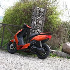 Yamaha Jog r